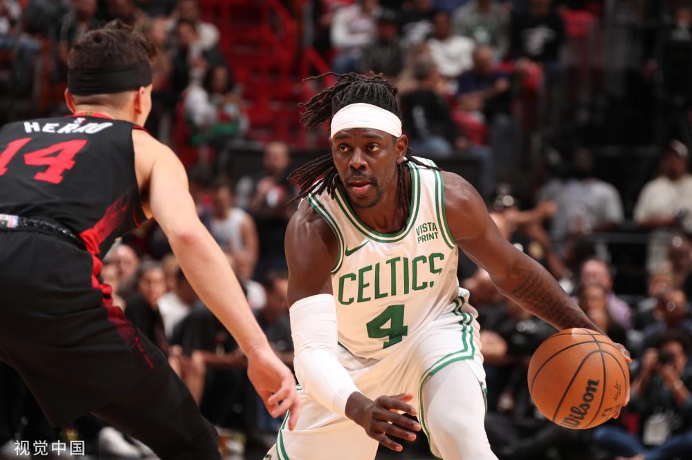 乐部在球衣 乐部在球衣