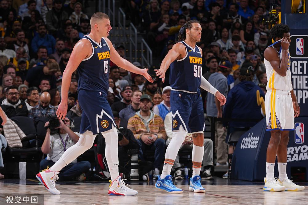 展现他的卓 展现他的卓