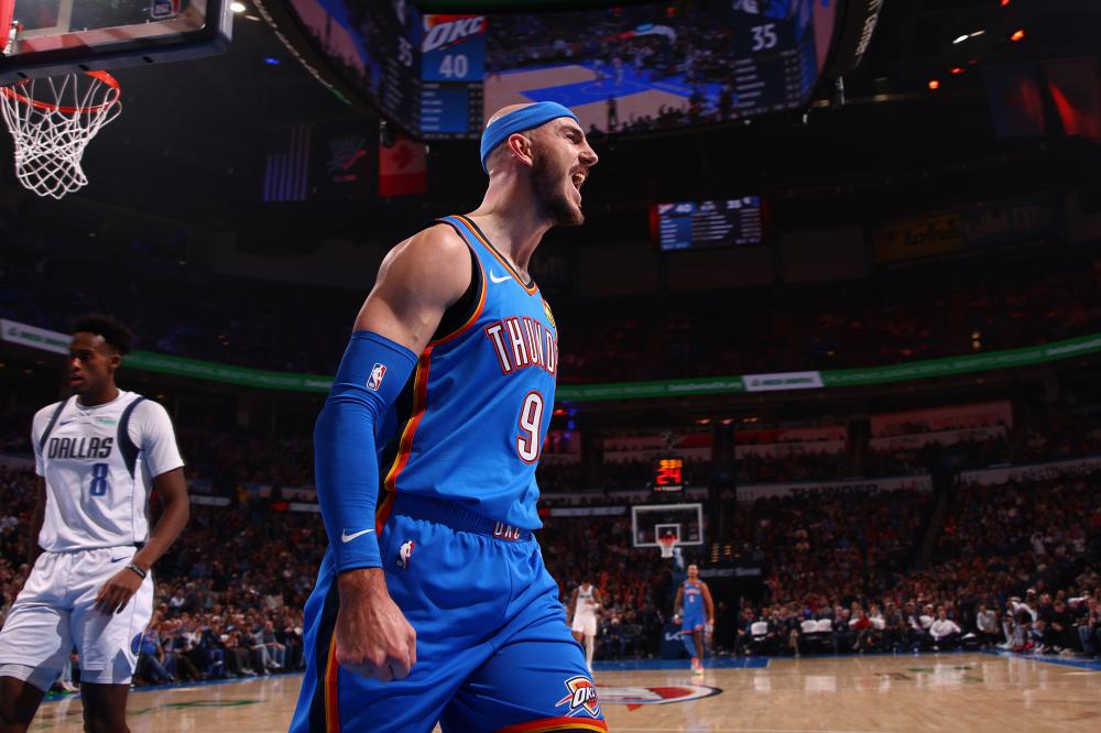 而魔术很可 而魔术很可